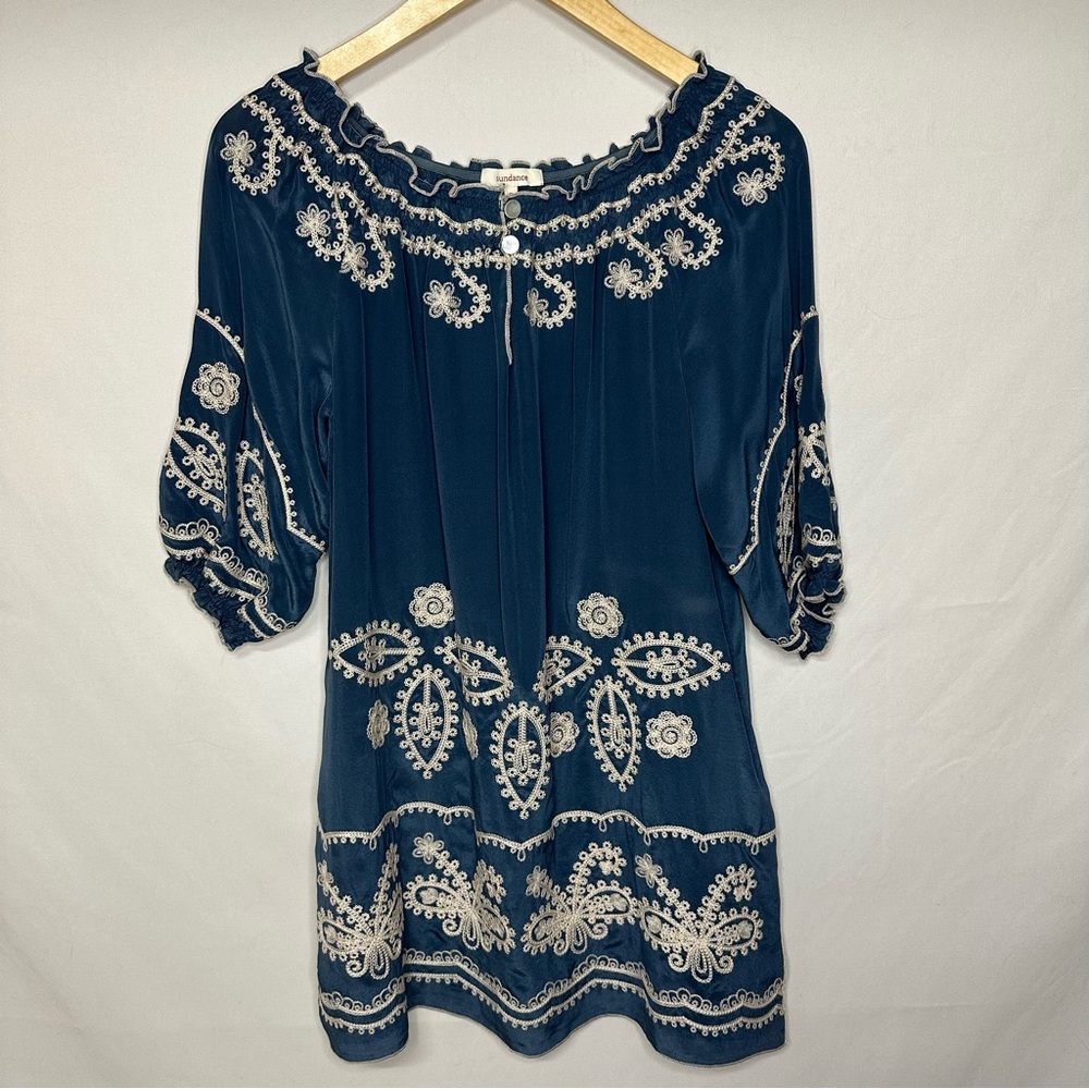 Sundance Silk Short Sleeve Tunic Top Floral Embroidered Blue Natural Size S